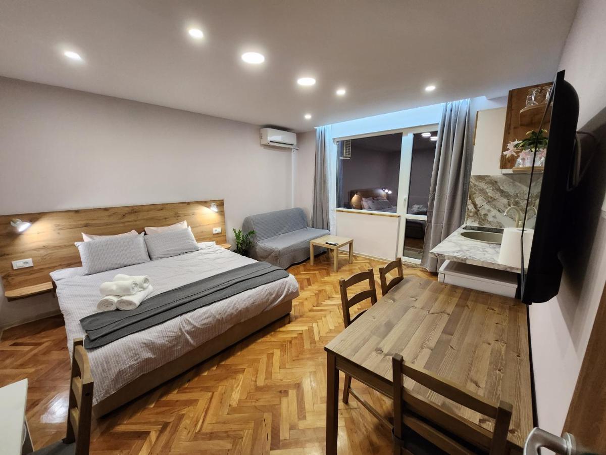 Malavi A5 Top Center Apartment Русе Екстер'єр фото