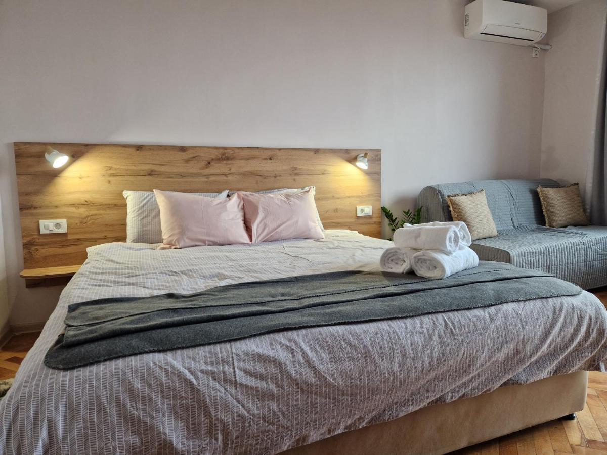 Malavi A5 Top Center Apartment Русе Екстер'єр фото